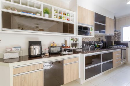 Apartamento para alugar com 177m², 3 quartos e 2 vagasCozinha