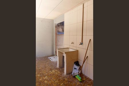 Casa à venda com 146m², 2 quartos e 2 vagasLavanderia