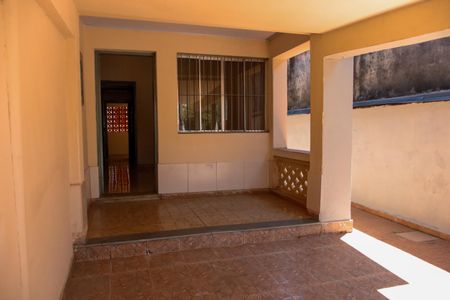 Casa à venda com 146m², 2 quartos e 2 vagasGaragem