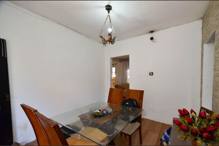 Casa à venda com 400m², 2 quartos e 1 vaga Casa à venda com 400m², 2 quartos e 1 vagaCopa (casa 2)