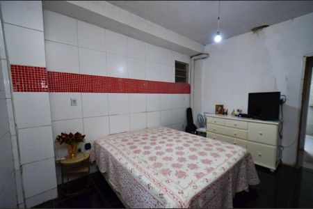 Casa à venda com 400m², 2 quartos e 1 vaga Casa à venda com 400m², 2 quartos e 1 vagaSuíte (casa 2)