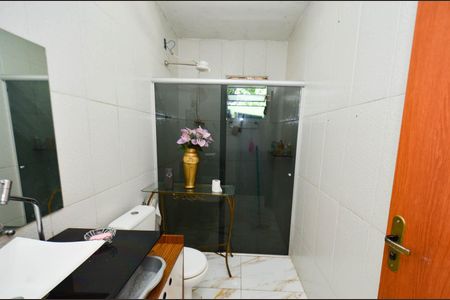 Casa à venda com 400m², 2 quartos e 1 vaga Casa à venda com 400m², 2 quartos e 1 vagaBanheiro 1