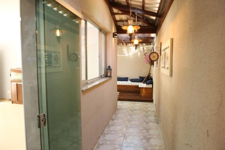 Casa à venda com 162m², 3 quartos e 2 vagasÁrea Externa