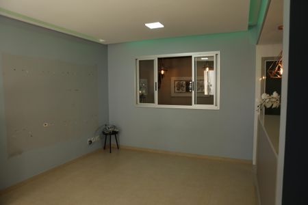 Casa à venda com 162m², 3 quartos e 2 vagasSala