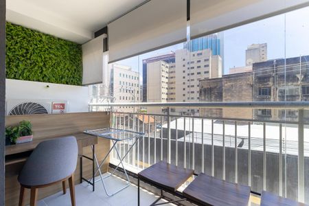 Apartamento à venda com 57m², 2 quartos e 1 vagaVaranda