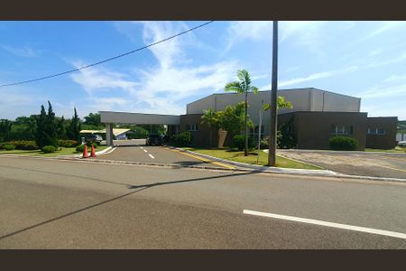 Casa de condomínio para alugar com 252m², 4 quartos e 6 vagas Casa de condomínio para alugar com 252m², 4 quartos e 6 vagasÁrea Condominial