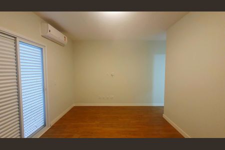 Casa de condomínio para alugar com 252m², 4 quartos e 6 vagas Casa de condomínio para alugar com 252m², 4 quartos e 6 vagasSuíte 3 Master/