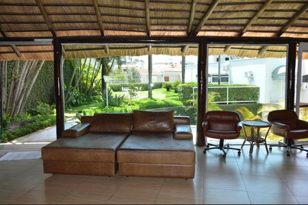 Casa à venda com 630m², 5 quartos e 6 vagasQuiosque Bar