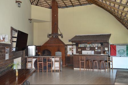 Casa à venda com 630m², 5 quartos e 6 vagasQuiosque Bar