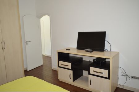 Casa à venda com 630m², 5 quartos e 6 vagasSuíte 1