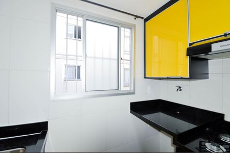 Apartamento para alugar com 42m², 2 quartos e 1 vagaCozinha e Área de Serviço