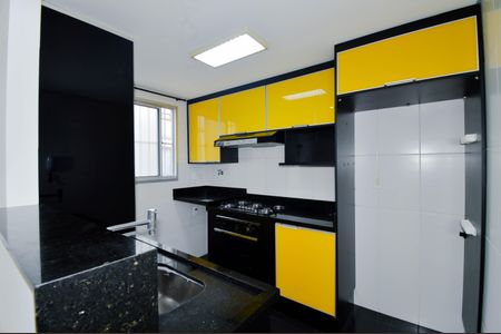 Apartamento para alugar com 42m², 2 quartos e 1 vagaCozinha e Área de Serviço