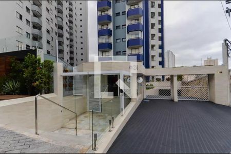 Apartamento à venda com 81m², 3 quartos e 2 vagas Apartamento à venda com 81m², 3 quartos e 2 vagasFachada