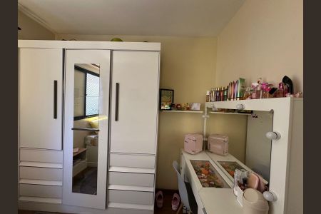 Apartamento à venda com 81m², 3 quartos e 2 vagas Apartamento à venda com 81m², 3 quartos e 2 vagasQuarto 3