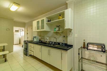 Apartamento à venda com 290m², 4 quartos e 4 vagasCozinha