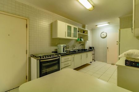 Apartamento à venda com 290m², 4 quartos e 4 vagasCozinha