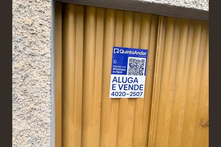 Casa à venda com 80m², 2 quartos e 2 vagas Casa à venda com 80m², 2 quartos e 2 vagasplaquinha instalada