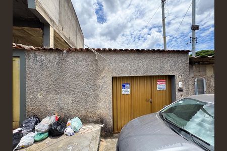 Casa à venda com 80m², 2 quartos e 2 vagas Casa à venda com 80m², 2 quartos e 2 vagasÁrea comum