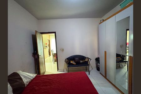 Casa à venda com 80m², 2 quartos e 2 vagas Casa à venda com 80m², 2 quartos e 2 vagasQuarto 1