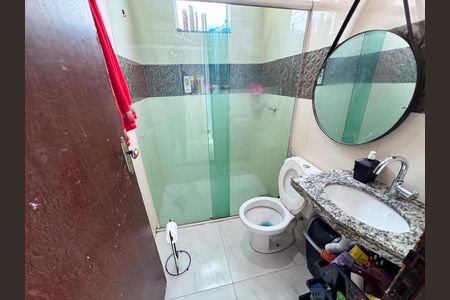 Casa à venda com 80m², 2 quartos e 2 vagas Casa à venda com 80m², 2 quartos e 2 vagasBanheiro Social