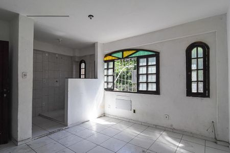 Apartamento para alugar com 30m², 1 quarto e sem vagaSala