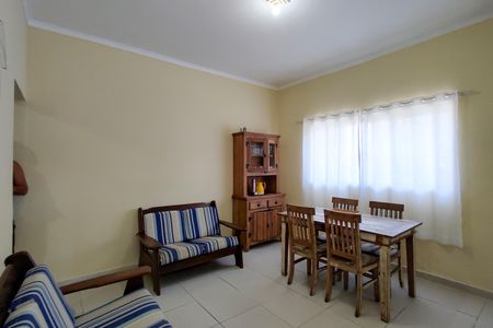 Casa de condomínio para alugar com 85m², 2 quartos e 2 vagasSala