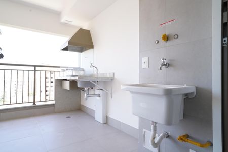 Apartamento à venda com 76m², 2 quartos e 1 vagaÁrea de Serviço