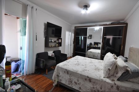 Casa à venda com 280m², 3 quartos e 1 vagaSuíte 2