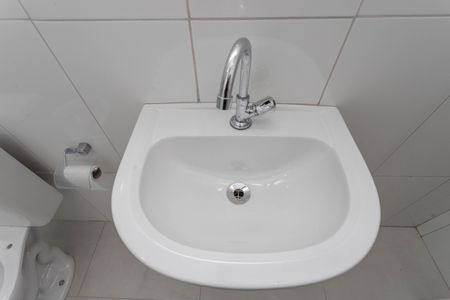 Casa para alugar com 30m², 1 quarto e sem vagaBanheiro