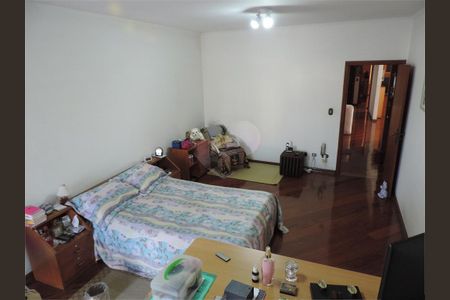 Casa à venda com 530m², 4 quartos e 10 vagas