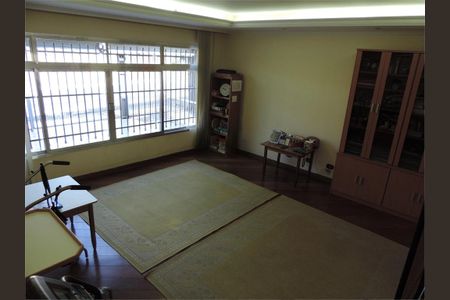 Casa à venda com 530m², 4 quartos e 10 vagas