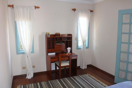 Casa à venda com 382m², 4 quartos e 6 vagasSuíte 1