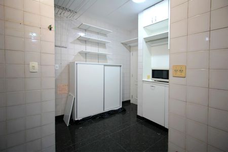 Apartamento à venda com 108m², 3 quartos e 2 vagasÁrea de Serviço