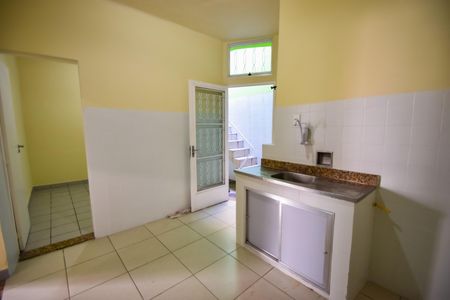 Casa de condomínio à venda com 79m², 2 quartos e 1 vagaCozinha
