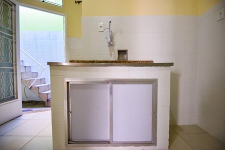 Casa de condomínio à venda com 79m², 2 quartos e 1 vagaCozinha