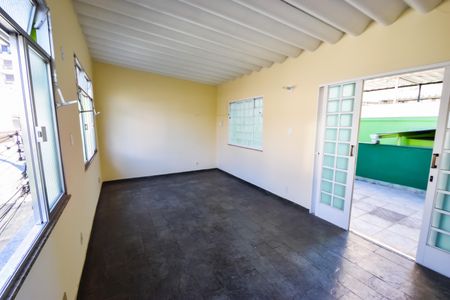 Casa de condomínio à venda com 79m², 2 quartos e 1 vagaTerraço (Parte Coberta)