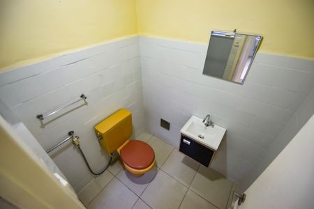 Casa de condomínio à venda com 79m², 2 quartos e 1 vagaBanheiro