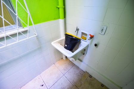 Casa de condomínio à venda com 79m², 2 quartos e 1 vagaÁrea de Serviço