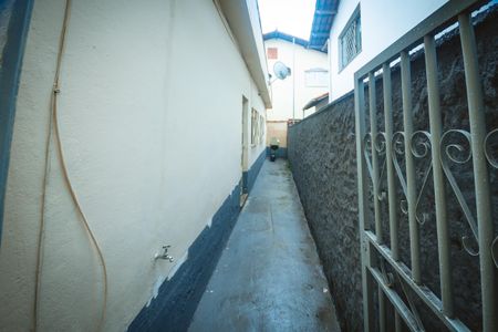 Casa para alugar com 80m², 2 quartos e sem vagaÁrea comum