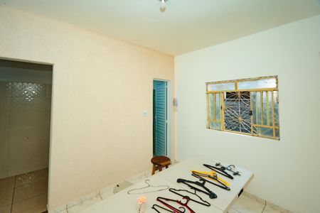 Casa para alugar com 80m², 2 quartos e sem vagaQuarto 2