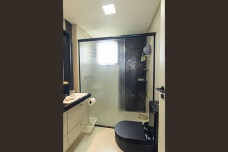 Apartamento para alugar com 105m², 3 quartos e 1 vaga Apartamento para alugar com 105m², 3 quartos e 1 vagaBanheiro da Suite