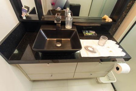 Apartamento para alugar com 105m², 3 quartos e 1 vaga Apartamento para alugar com 105m², 3 quartos e 1 vagaBanheiro da Suite