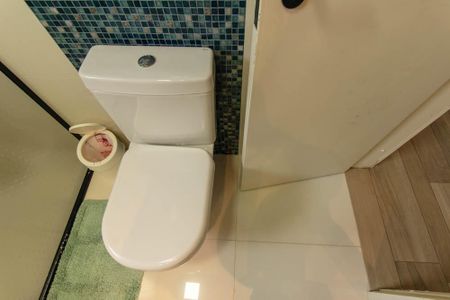 Apartamento para alugar com 105m², 3 quartos e 1 vaga Apartamento para alugar com 105m², 3 quartos e 1 vagaBanheiro Social