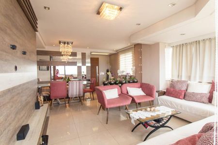 Apartamento para alugar com 105m², 3 quartos e 1 vaga Apartamento para alugar com 105m², 3 quartos e 1 vagaSala