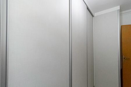 Apartamento à venda com 140m², 4 quartos e 1 vagaQuarto 2