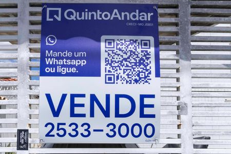 Apartamento à venda com 140m², 4 quartos e 1 vagaFachada - Placa 