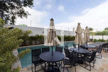 Apartamento para alugar com 40m², 2 quartos e 1 vagaÁrea comum - Piscina