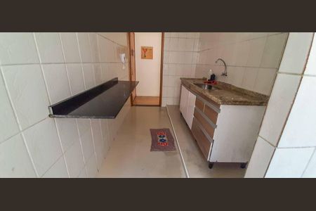 Apartamento à venda com 54m², 2 quartos e 1 vaga Apartamento à venda com 54m², 2 quartos e 1 vagaCozinha