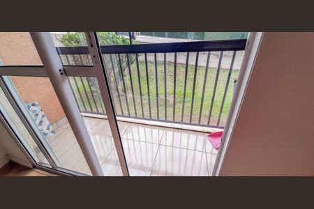 Apartamento à venda com 54m², 2 quartos e 1 vaga Apartamento à venda com 54m², 2 quartos e 1 vagaSacada