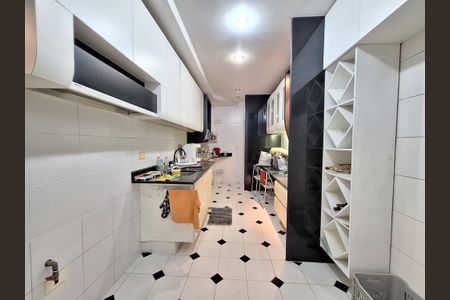 Apartamento para alugar com 300m², 3 quartos e 1 vagaCozinha 